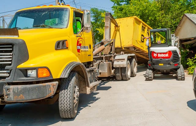 Personalized junk removal and recycling services.